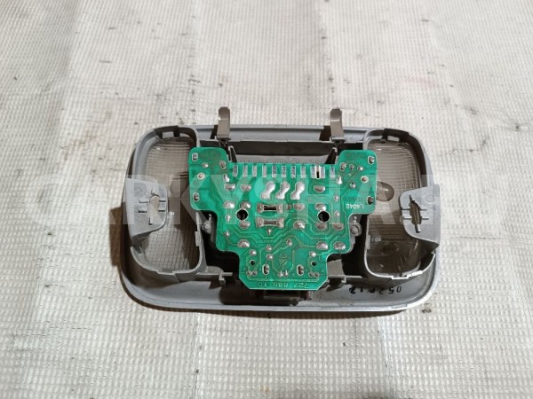 Плафон салонный передний Volvo S40 