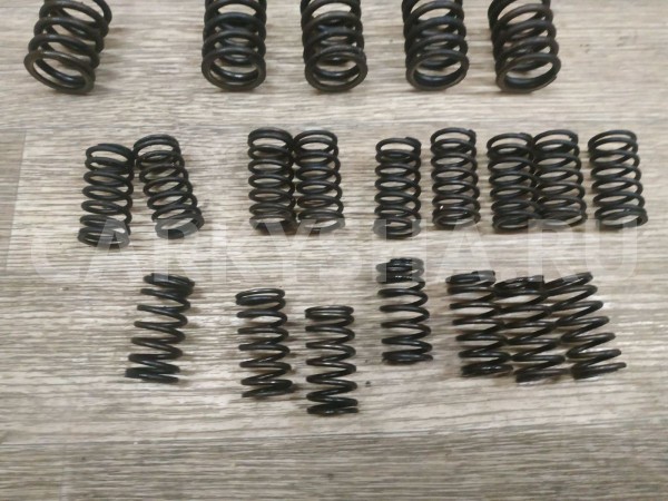 Пружина клапана Toyota Mark II оригинальный номер .