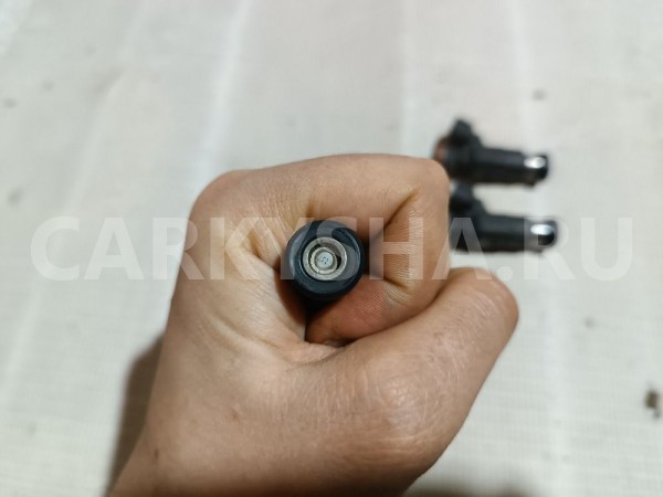 Форсунка инжекторная электрическая Mitsubishi Lancer 