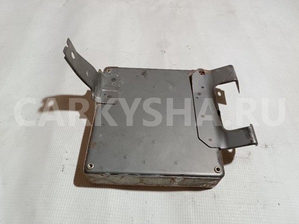 Блок управления двигателем Mitsubishi Diamante 