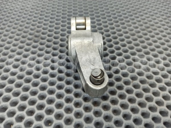 Коромысло впускного клапана Mercedes-Benz Mercedes-Benz C-klasse 