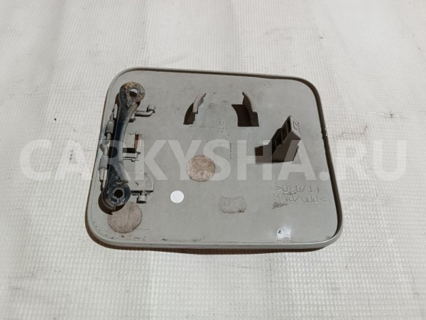 Лючок бензобака Mitsubishi Diamante оригинальный номер MB637357