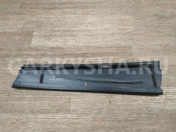 Накладка двери передней левой Peugeot 3008 