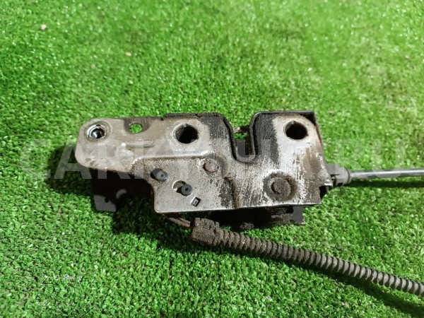 Замок капота Volkswagen Tiguan оригинальный номер 5N0823509A