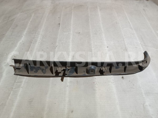 Обшивка крышки багажника верхняя Kia Shuma 