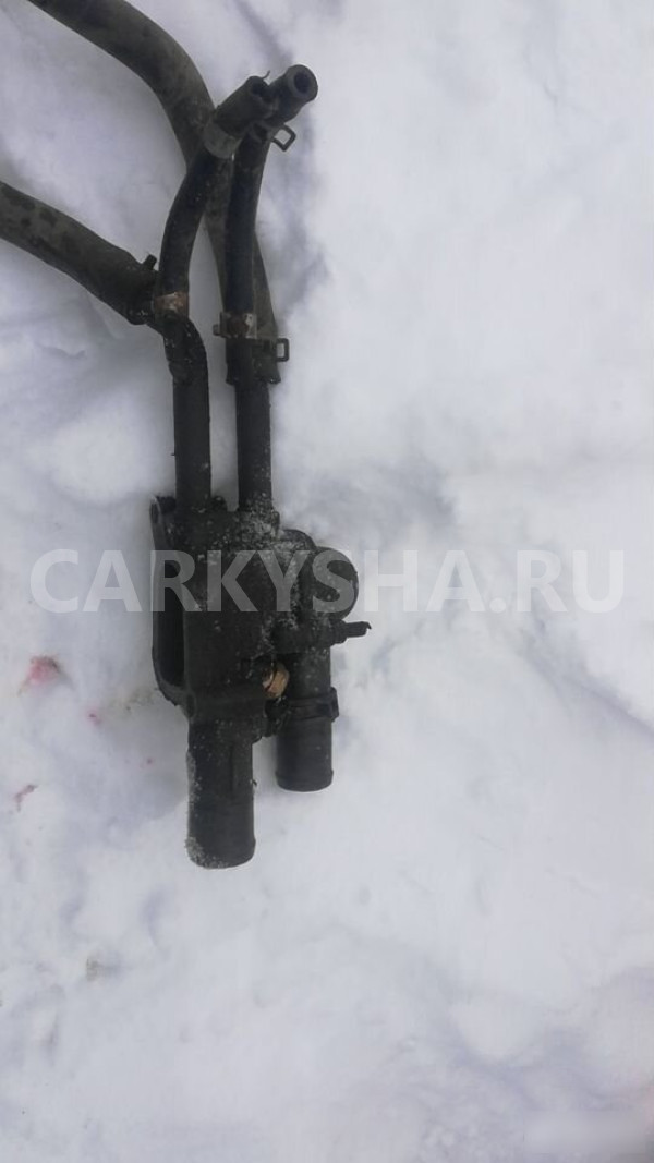 Корпус термостата Hyundai Elantra III рестайлинг (2003—2010) Hyundai Elantra оригинальный номер 2561126100