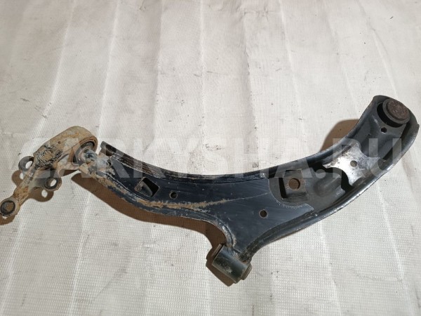 Рычаг передний правый Nissan Almera Classic 