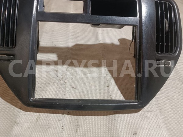 Рамка магнитолы Mitsubishi Dingo 