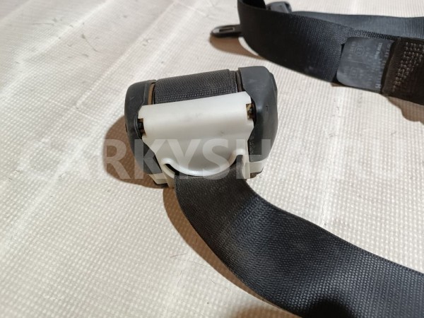 Ремень безопасности задний Mercedes-Benz S-klasse 