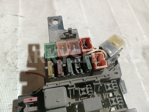 Блок предохранителей подкапотный Mitsubishi Galant оригинальный номер MB904292