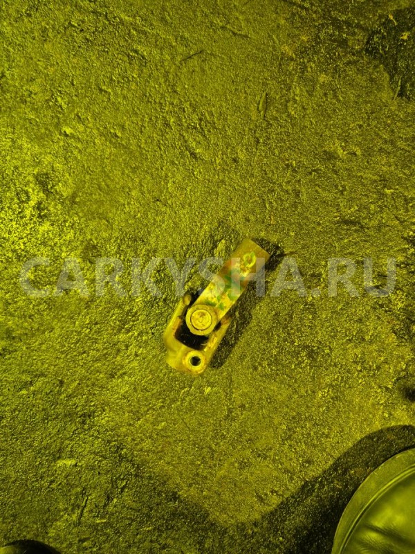 Рулевой карданчик Nissan NV200 