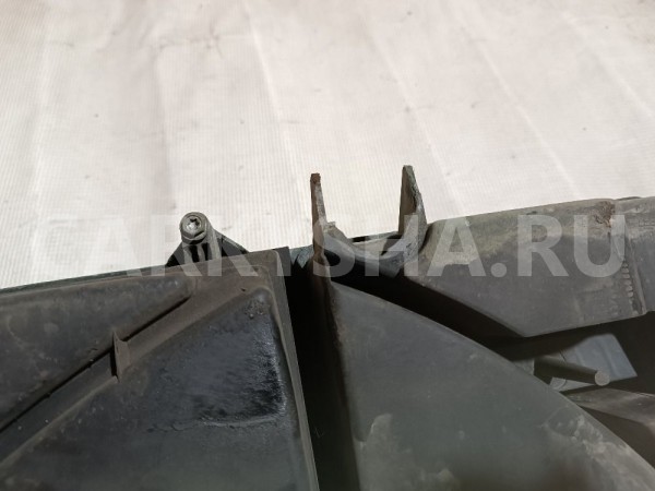 Корпус воздушного фильтра Ford Fiesta 