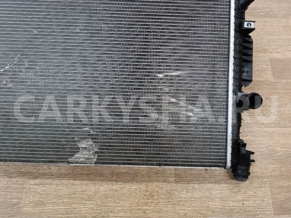 Радиатор охлаждения Ford Mondeo 