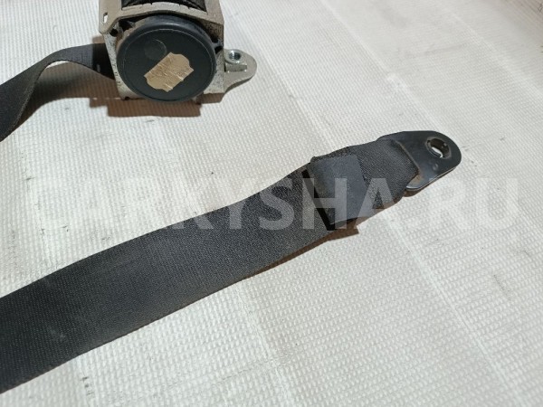 Ремень безопасности передний правый Ford Fiesta 