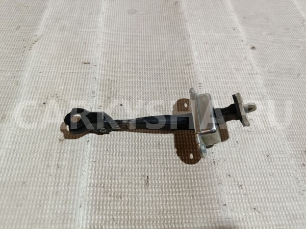 Ограничитель двери передний Nissan Teana оригинальный номер 80430JN00A