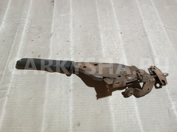 Рычаг стояночного тормоза Volvo S40 