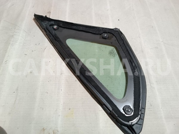 Стекло кузовное глухое левое Ford Mondeo 