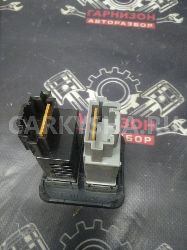 Кнопка корректора фар Mitsubishi Lancer 9 2006г Mitsubishi i оригинальный номер MR402645