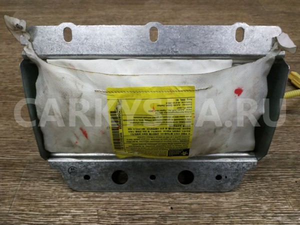 Подушка безопасности в торпедо Kia Sorento 