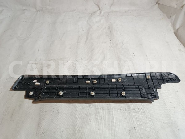 Накладка порога (внутренняя) Nissan NV200 