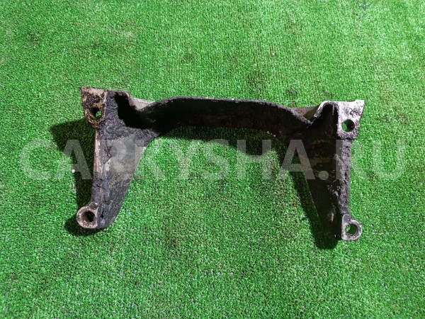 Кронштейн КПП Volvo 740 