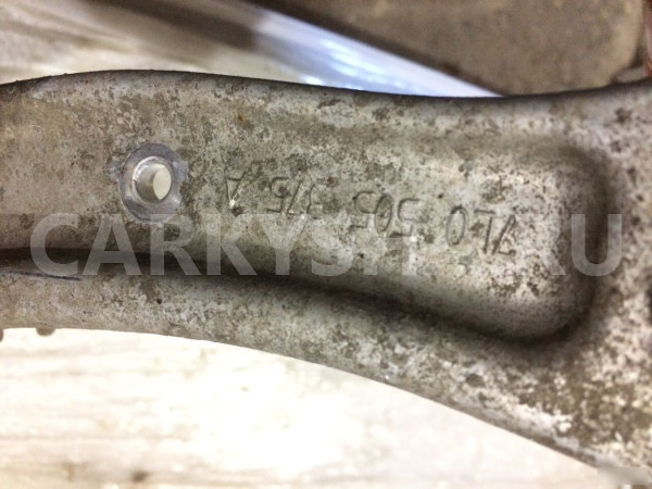 Рычаг задний верхний короткий audi Q7 7L0505375A Audi 200 оригинальный номер 7L0505375A