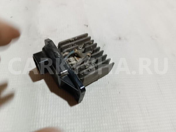 Резистор отопителя Mitsubishi Diamante 