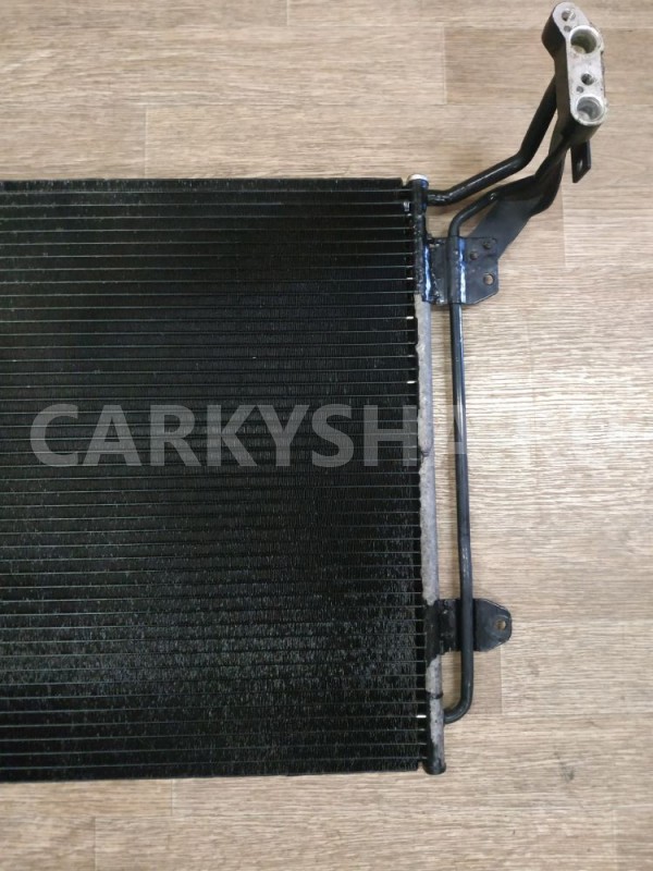 Радиатор кондиционера (конденсер) Volkswagen Tiguan 