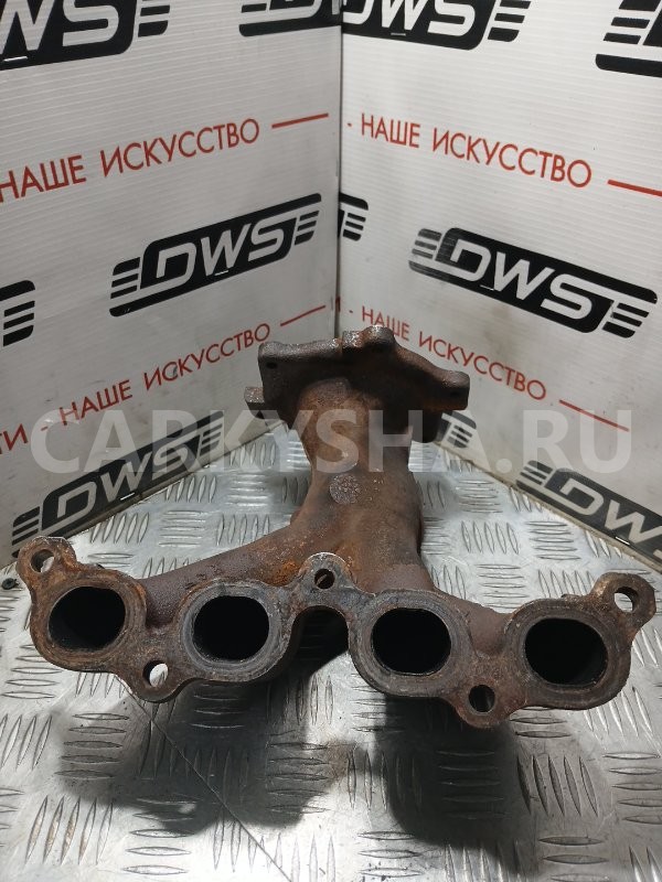 Коллектор выпускной Nissan Cube 