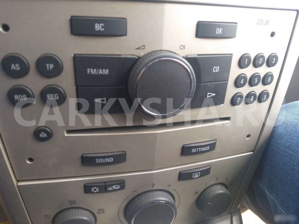 Магнитола Opel Astra H (2004—2007) Opel Astra 