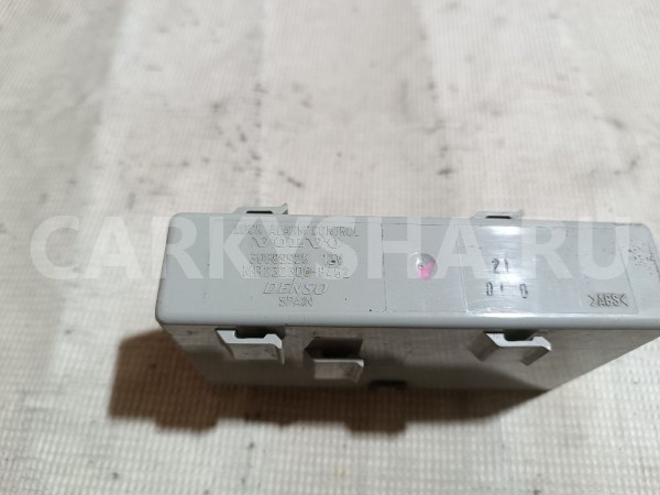 Блок управления центральным замком Volvo S40 