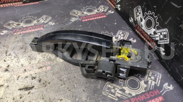 Наружная ручка двери Форд Фокус 3 Рестайлинг Ford Focus оригинальный номер bm51a224a37dj