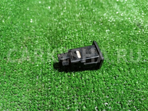 Кнопка многофункциональная Toyota Windom 