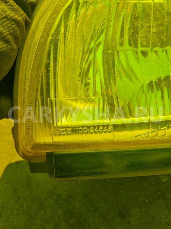 Фара Nissan Avenir 