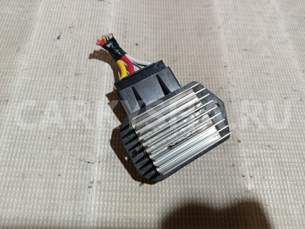 Резистор отопителя Lexus RX оригинальный номер 4993002121