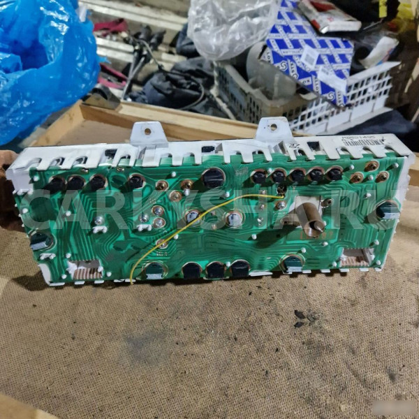 Панель приборов Mitsubishi Galant, VI Mitsubishi Galant оригинальный номер Mb521495