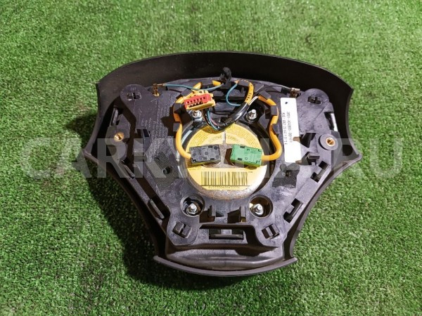 Подушка безопасности в рулевое колесо Ford Focus 