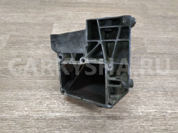 Кронштейн компрессора кондиционера Mercedes-Benz S-klasse 