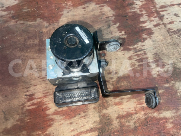 Блок управления Абс Volvo v40 2013-2020 P31317075 Volvo V40 