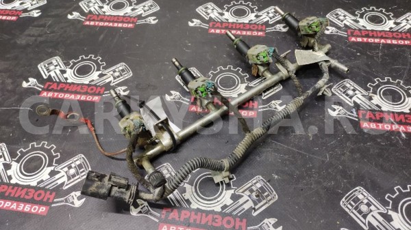 Топливная рампа форсунка Шевроле Авео Т300 F16D4 Chevrolet Aveo оригинальный номер 55562597