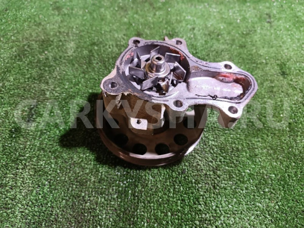 Насос водяной (помпа) Mitsubishi i оригинальный номер MD370803