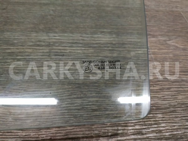 Стекло двери передней левой Kia Shuma оригинальный номер 0K2A259511