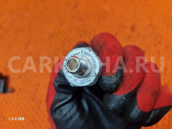 Датчик давления масла audi A6 c6 CAJA 3.0 Audi 200 оригинальный номер 038919081p