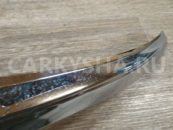 Молдинг капота Toyota Camry 