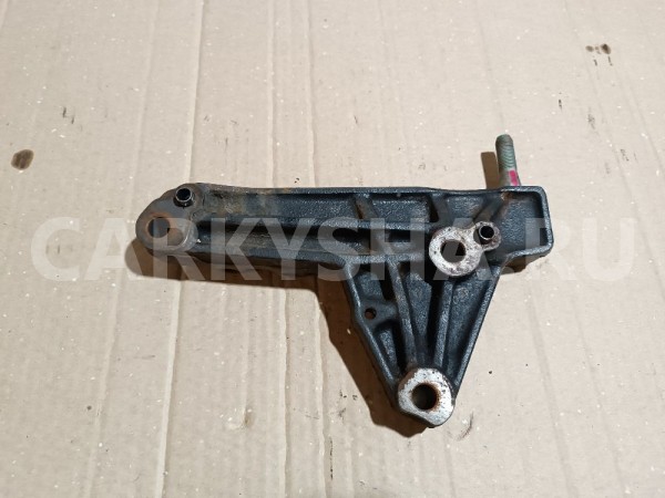 Кронштейн двигателя правый Ssang Yong Korando 