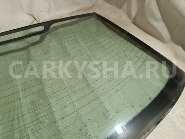 Стекло заднее кузовное Volvo S40 