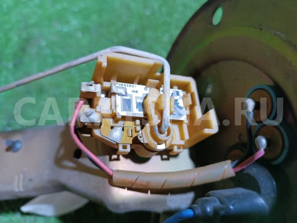 Насос топливный электрический Peugeot Partner 