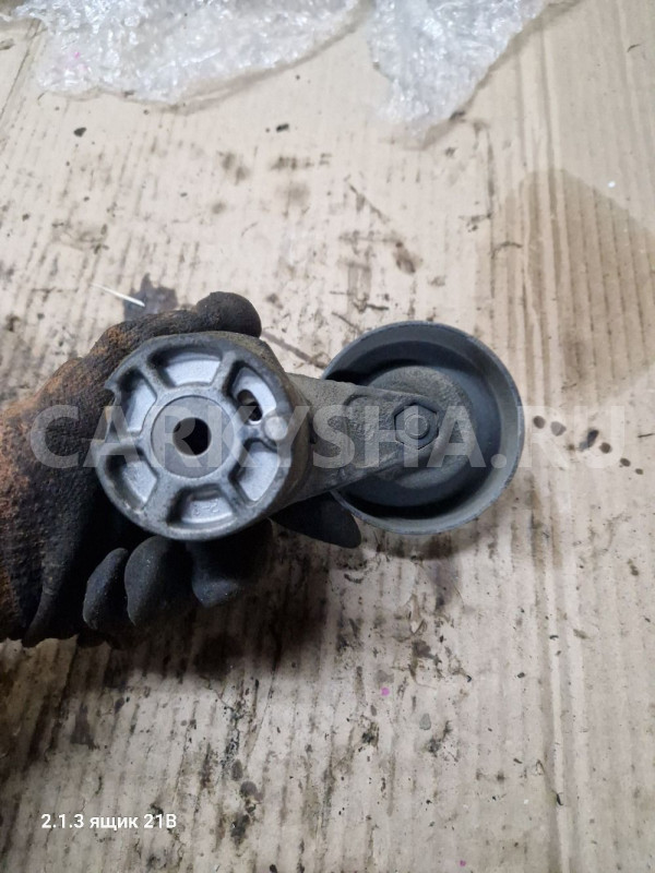 Кронштейн ролика hyundai santa fe 2 g6ea Hyundai Santa Fe 