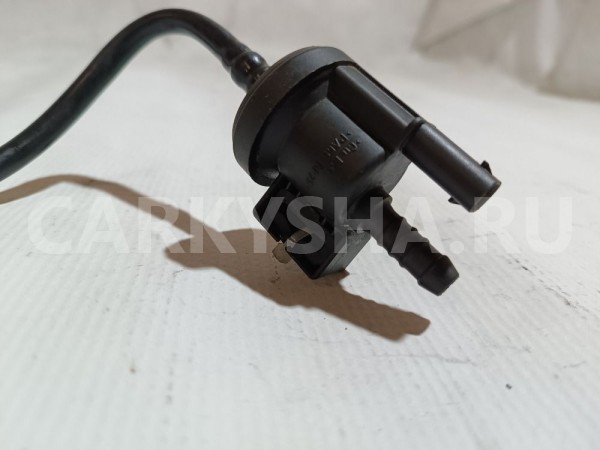 Клапан вентиляции топливного бака Volkswagen Tiguan 