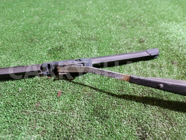 Поводок стеклоочистителя заднего Suzuki Cultus оригинальный номер 3882164G00